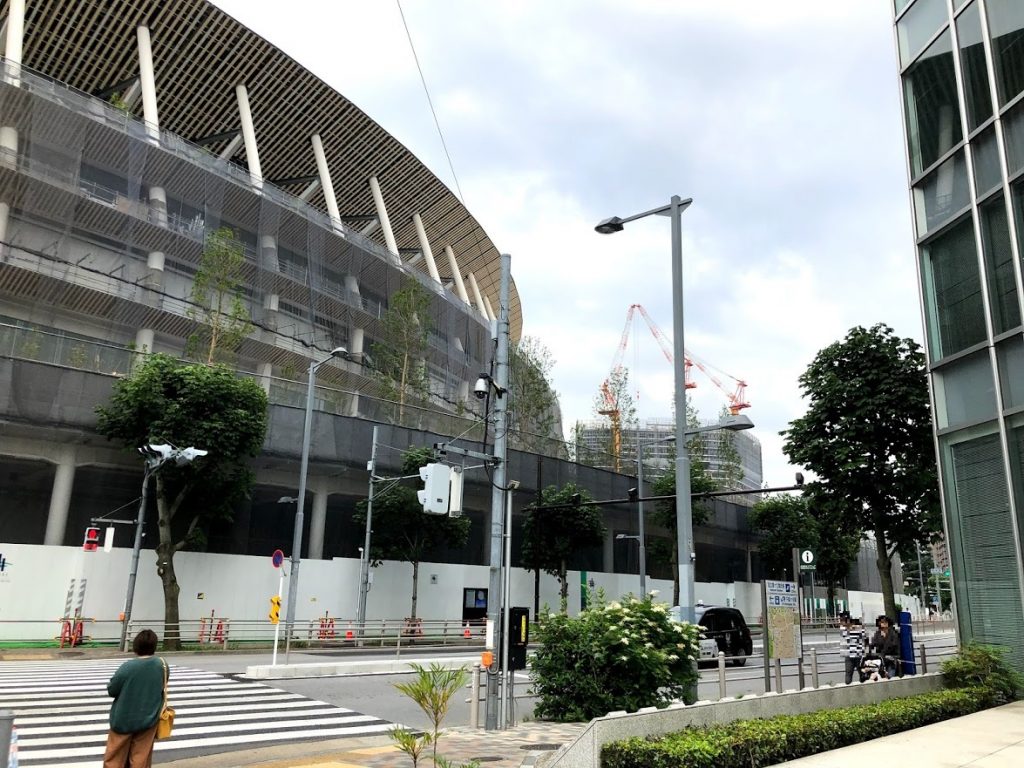 新国立競技場とTHE COURT神宮外苑